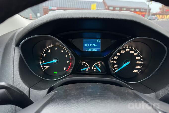 Ford Focus 3 generation wagon 5-doors