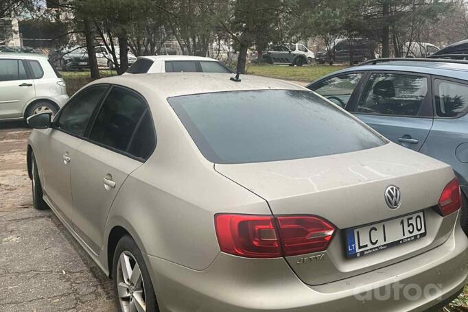 Volkswagen Jetta 6 generation Sedan