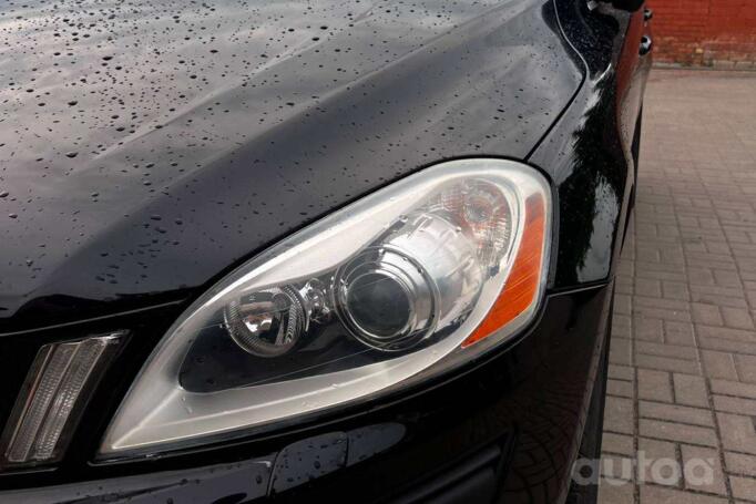 Volvo XC60 1 generation Crossover