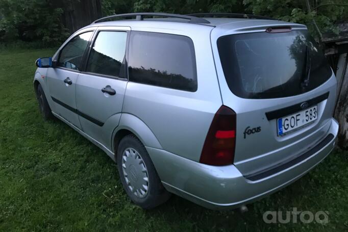 Ford Focus 1 generation wagon 5-doors