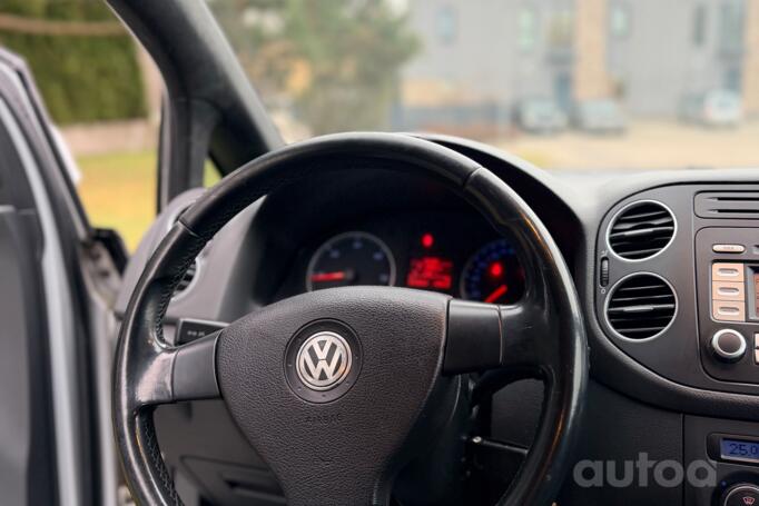 Volkswagen Golf Plus 1 generation