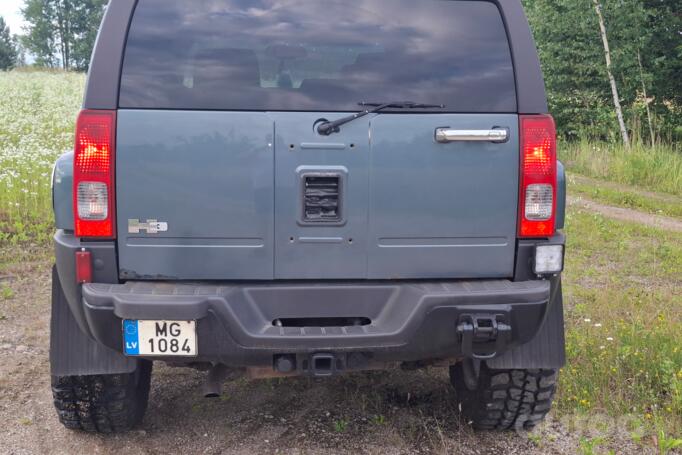 Hummer H3 1 generation X SUV 5-doors