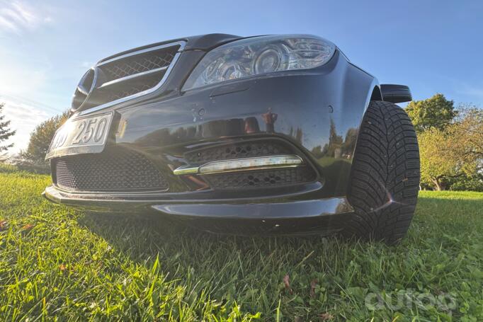 Mercedes-Benz C-Class W204/S204 Sedan 4-doors