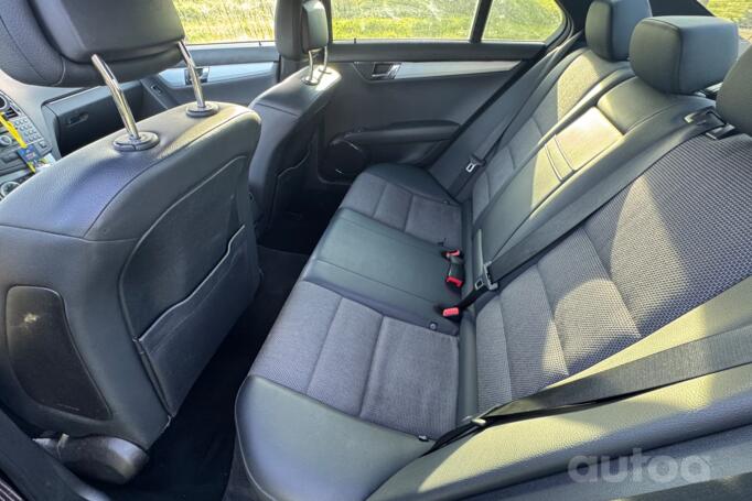 Mercedes-Benz C-Class W204/S204 Sedan 4-doors