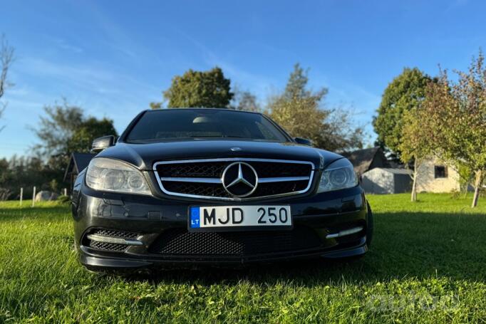 Mercedes-Benz C-Class W204/S204 Sedan 4-doors