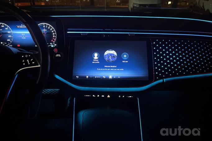 Mercedes-Benz E-Class W214