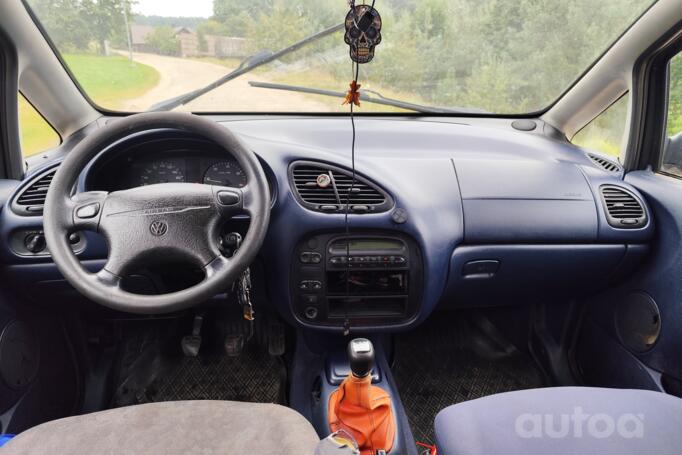 Volkswagen Sharan 1 generation Minivan 5-doors