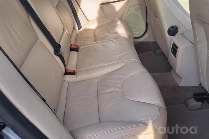 Volvo XC60 1 generation Crossover