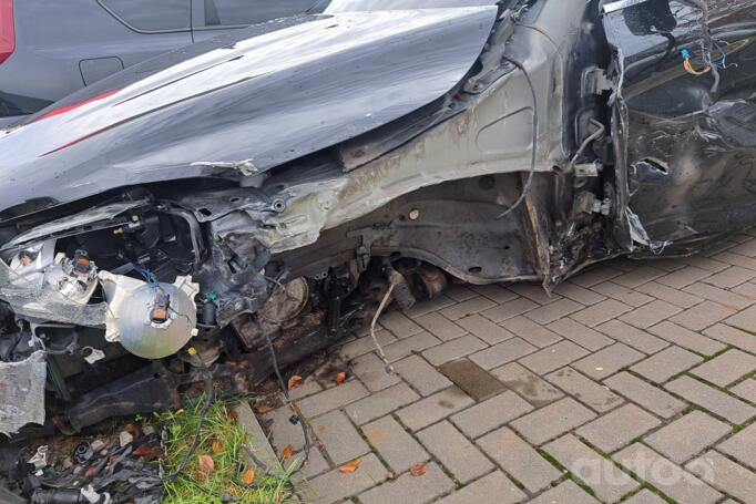 Volvo XC60 1 generation [restyling] Crossover