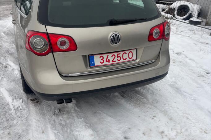 Volkswagen Passat B6 wagon 5-doors