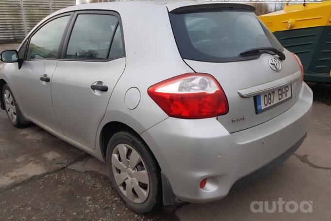 Toyota Auris 1 generation [restyling] Hatchback 5-doors