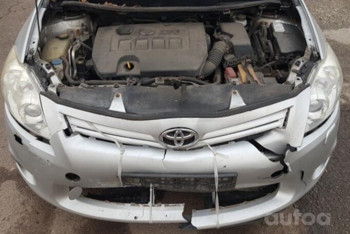 Toyota Auris 1 generation [restyling] Hatchback 5-doors