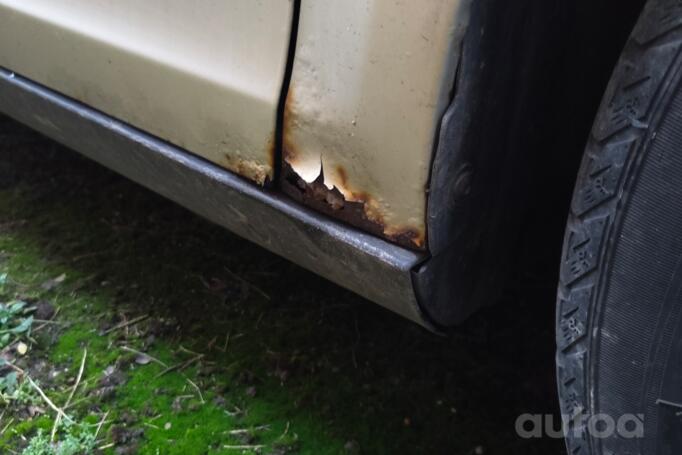 SEAT Toledo 3 generation Hatchback