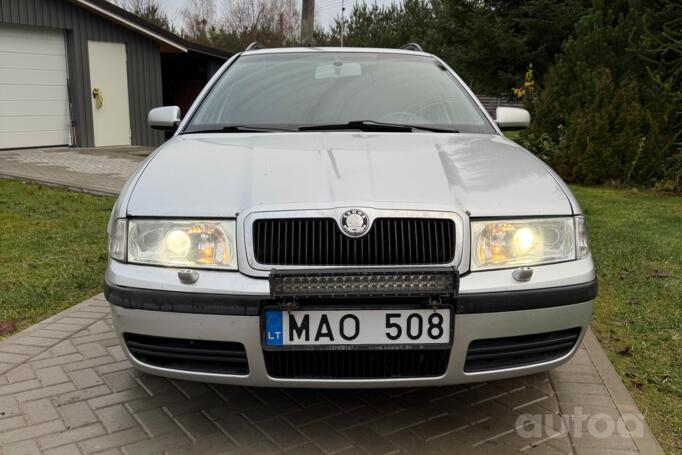 Skoda Octavia 1 generation [restyling] Combi wagon 5-doors