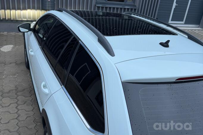 Skoda Octavia 3 generation [restyling] Combi Scout wagon 5-doors