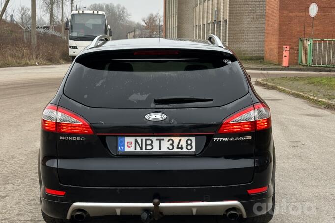 Ford Mondeo 4 generation wagon