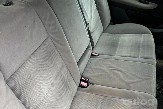 Peugeot 307 1 generation [restyling] Hatchback 5-doors