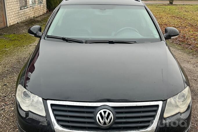Volkswagen Passat B6 wagon 5-doors