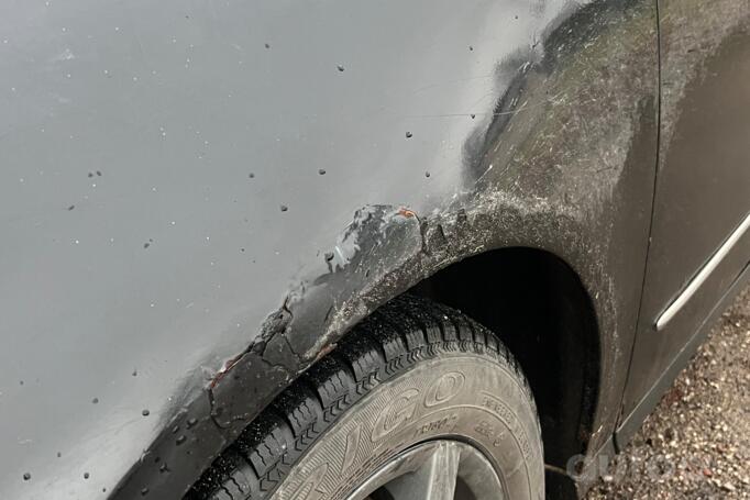 Volkswagen Passat B6 wagon 5-doors