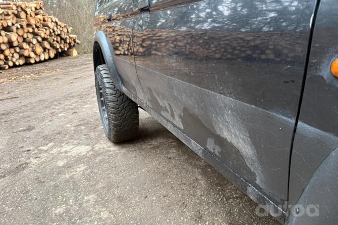 Mitsubishi Pajero Sport 1 generation SUV