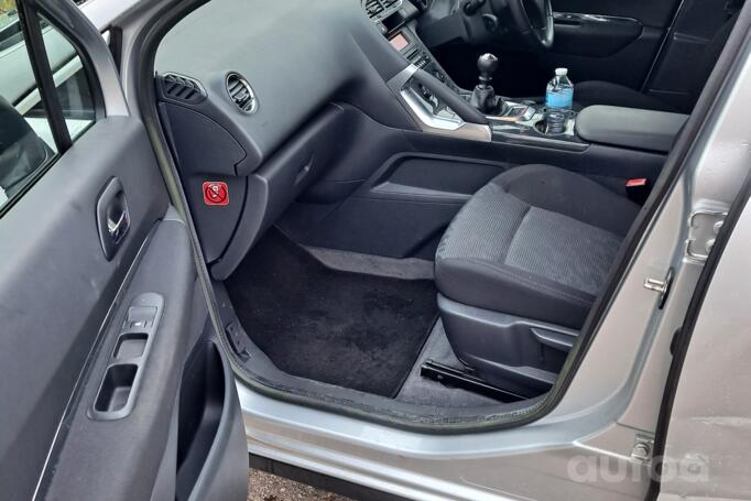 Peugeot 3008 1 generation Crossover