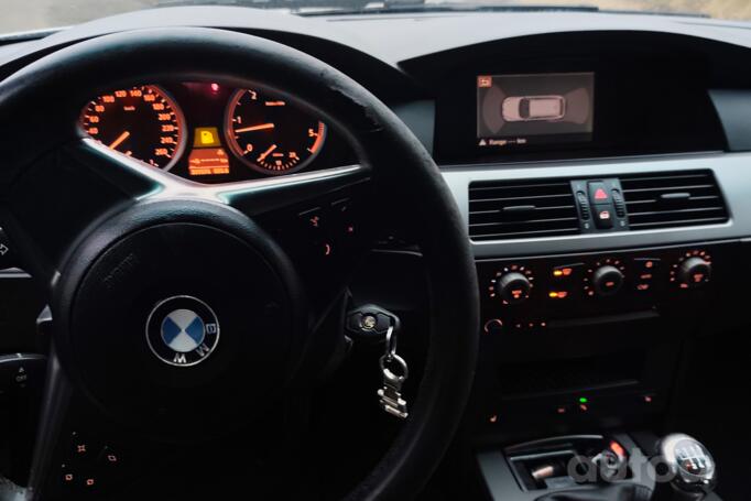 BMW 5 Series E60/E61 Touring wagon