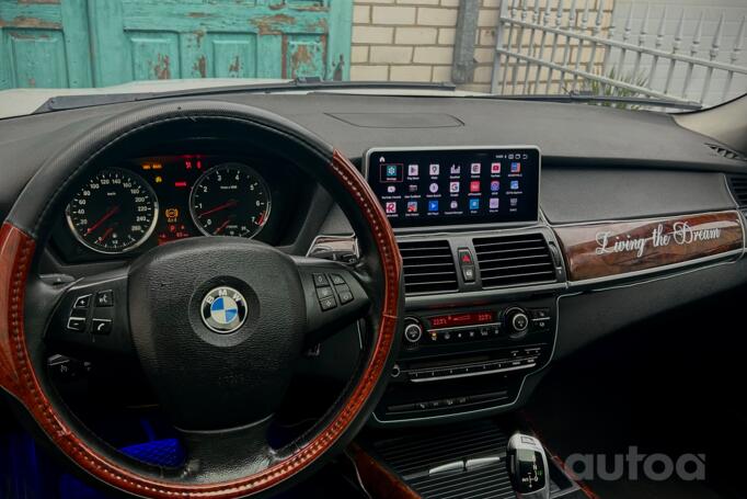 BMW X5 E70 Crossover