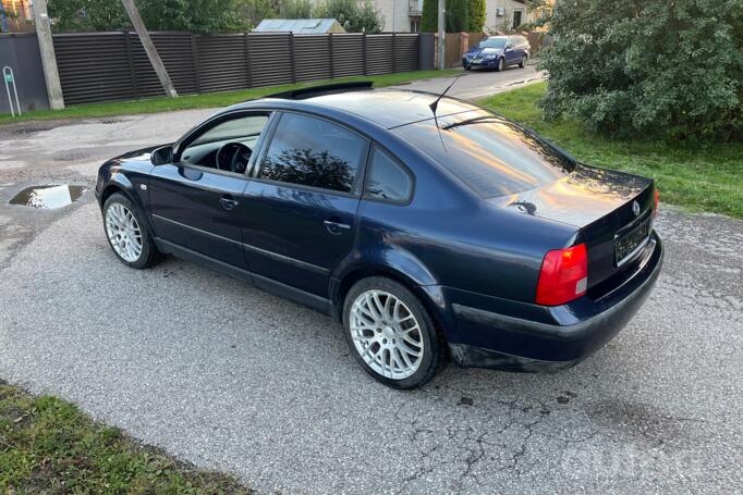 Volkswagen Passat B5 Sedan 4-doors