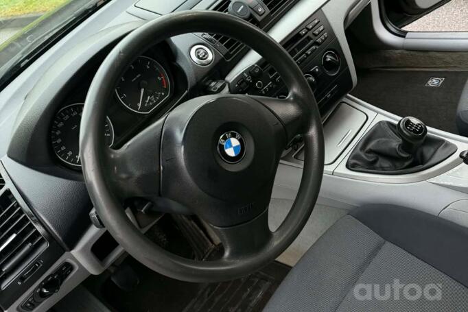 BMW 1 Series E81/E82/E87/E88 [restyling] Hatchback 5-doors