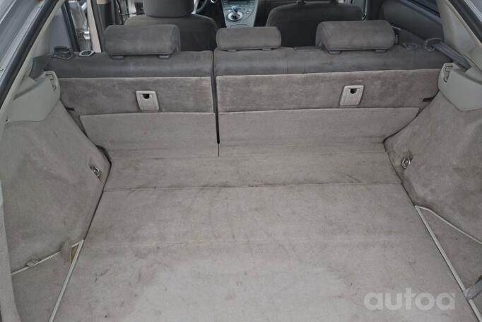 Toyota Prius 3 generation Hatchback 5-doors