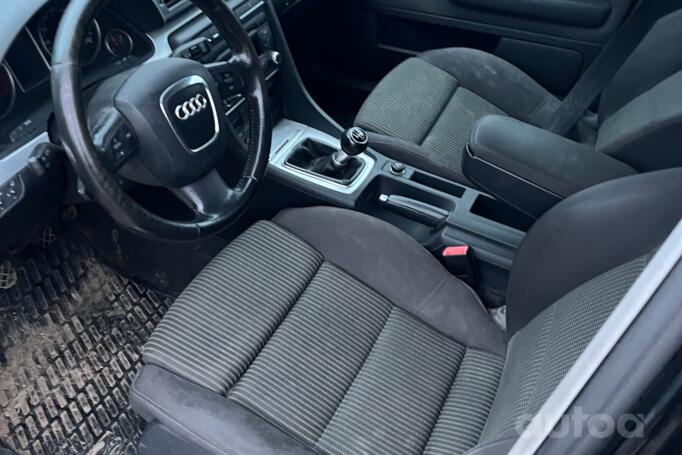 Audi A4 B7 Avant wagon 5-doors