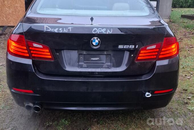 BMW 5 Series F07/F10/F11 [restyling] Sedan