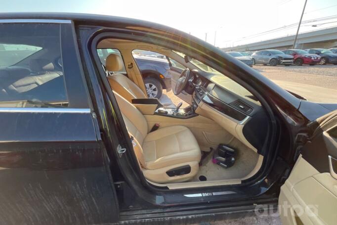BMW 5 Series F07/F10/F11 [restyling] Sedan
