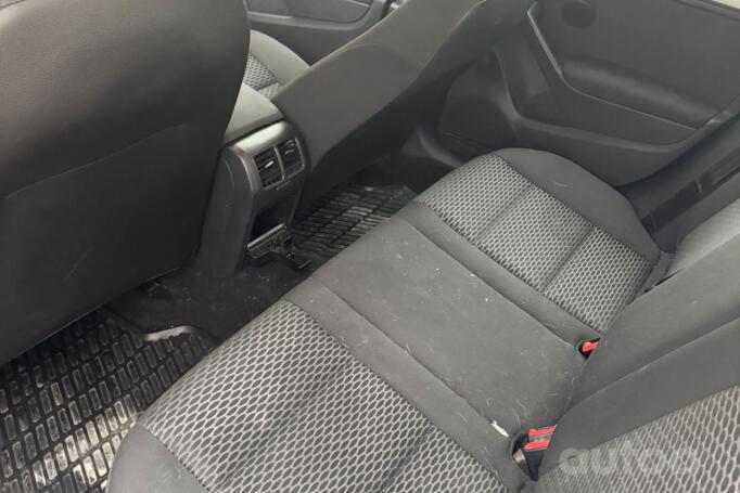 Volkswagen Golf 6 generation Hatchback 5-doors