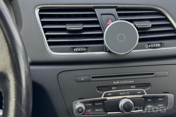 Audi Q3 8U Crossover