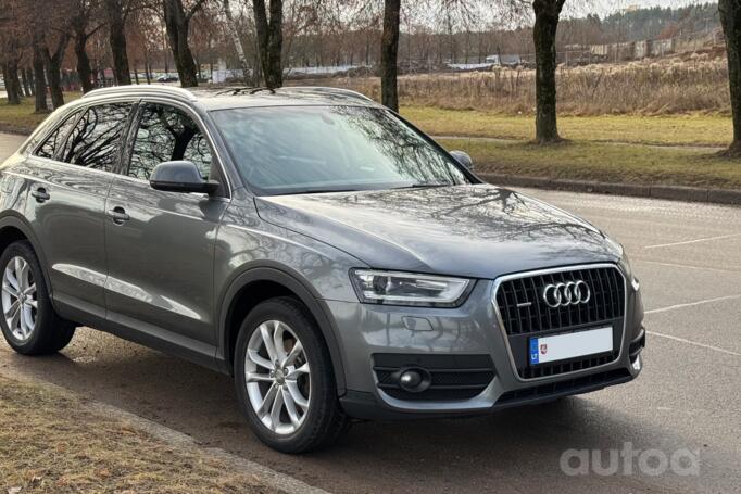 Audi Q3 8U Crossover