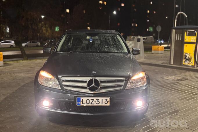 Mercedes-Benz C-Class W204/S204 Sedan