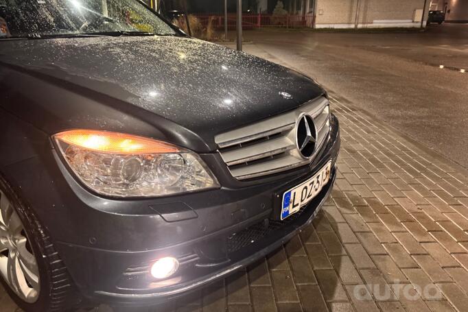 Mercedes-Benz C-Class W204/S204 Sedan