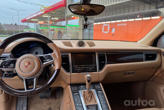 Porsche Macan 1 generation Crossover