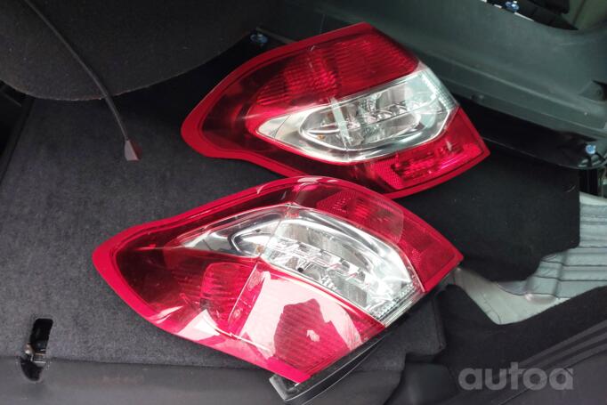 Citroen C4 2 generation Hatchback