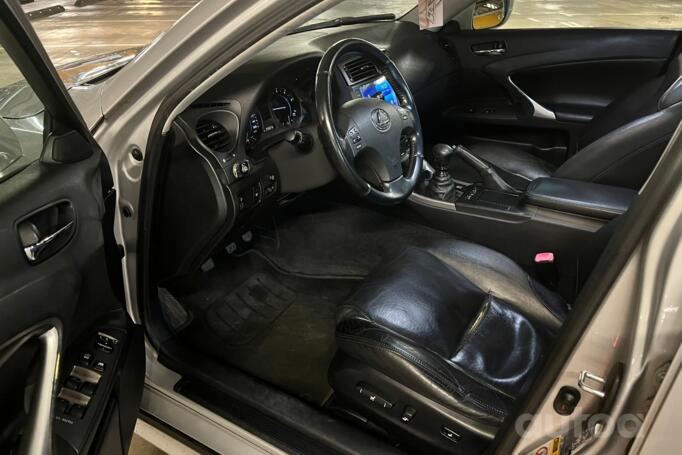 Lexus IS XE20 Sedan 4-doors