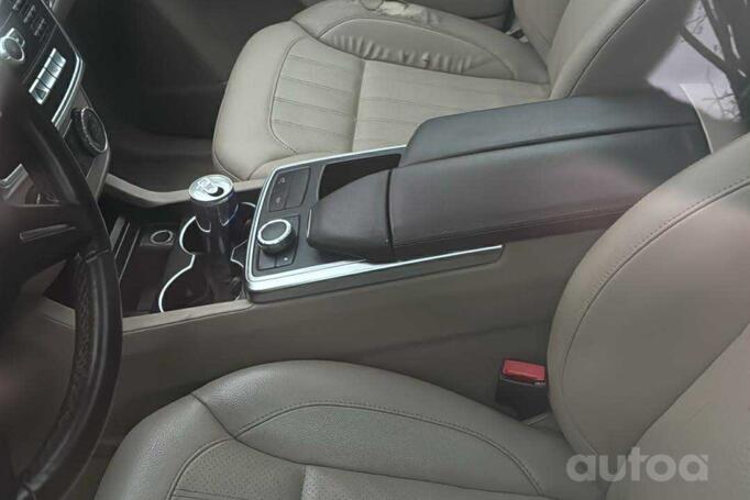 Mercedes-Benz GL-Class X166 SUV 5-doors