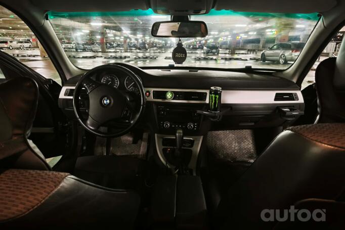 BMW 3 Series E90/E91/E92/E93 [restyling] Touring wagon