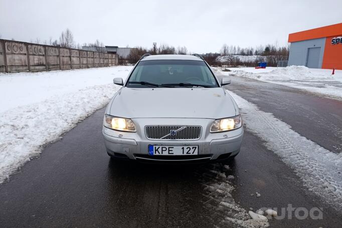 Volvo V70 2 generation R wagon 5-doors