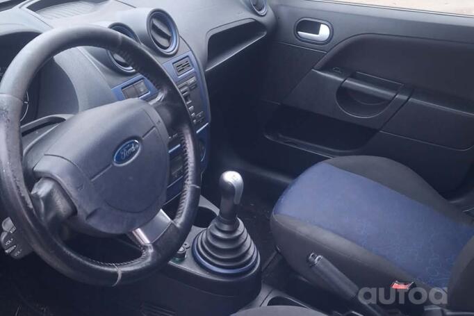 Ford Fiesta 5 generation [2th restyling] Hatchback