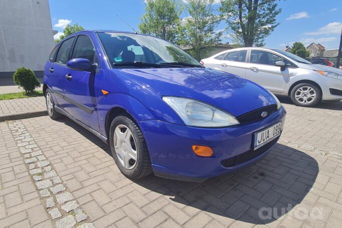 Ford Focus 1 generation Hatchback 5-doors
