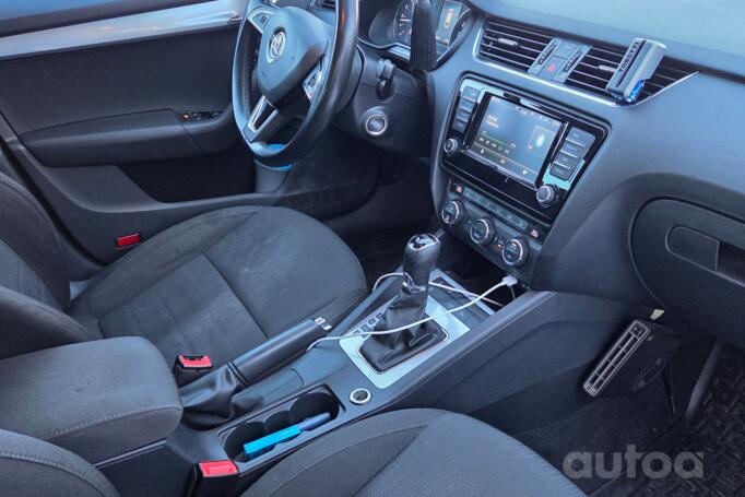 Skoda Octavia 3 generation Combi wagon 5-doors