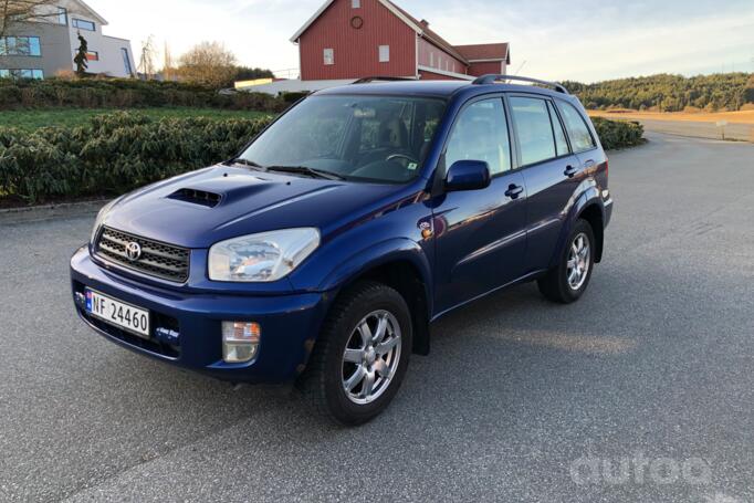 Toyota RAV 4 2 generation (XA20)