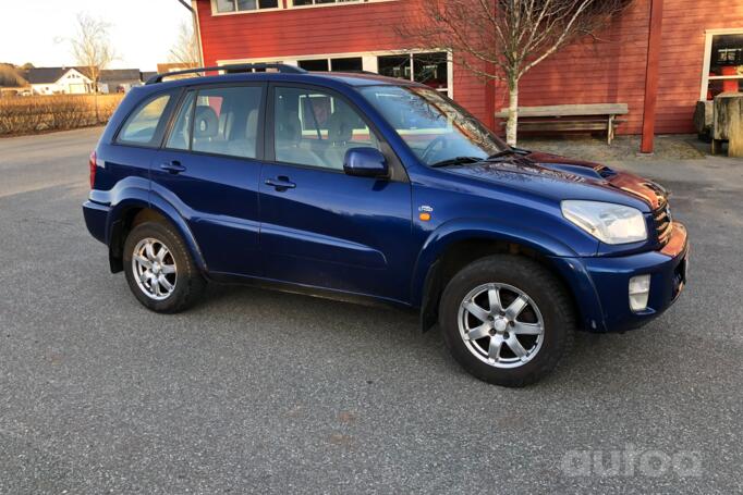 Toyota RAV 4 2 generation (XA20)