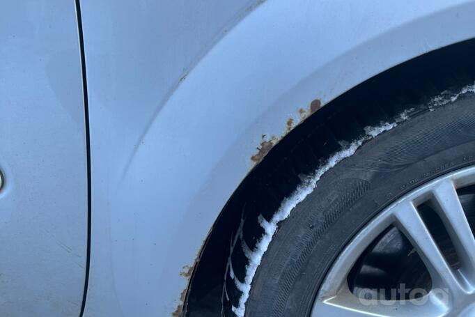 Opel Zafira B Minivan 5-doors